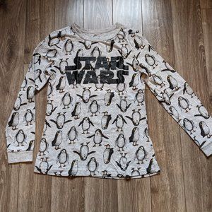 NWOT (XS) - STAR WARS Long Sleeve Tee